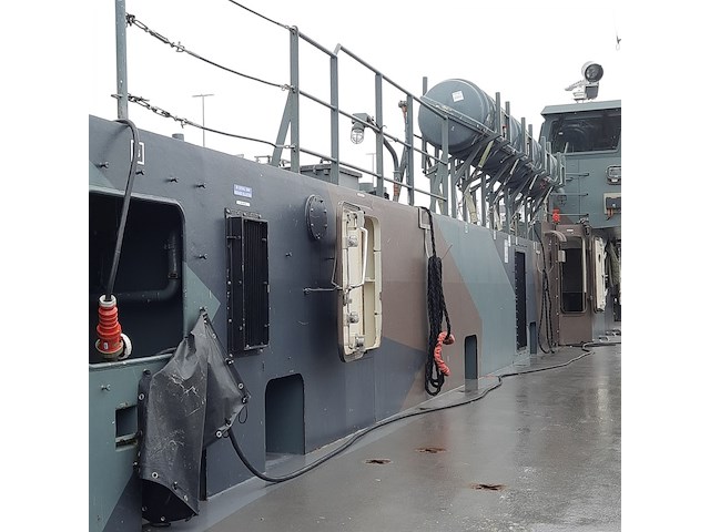 Lcu-landingsvaartuig, scheepswerf visser, 1998 - afbeelding 7 van  74