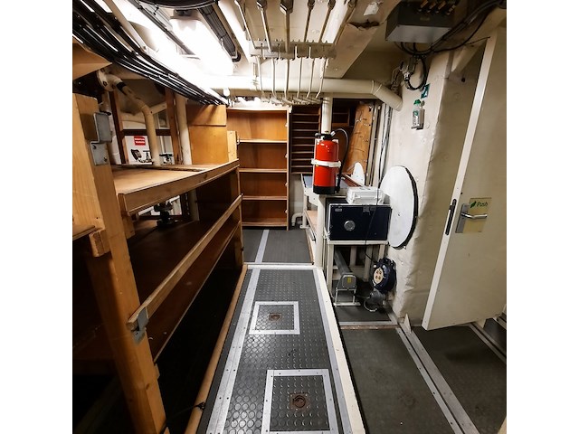 Lcu-landingsvaartuig, scheepswerf visser, 1998 - afbeelding 38 van  74