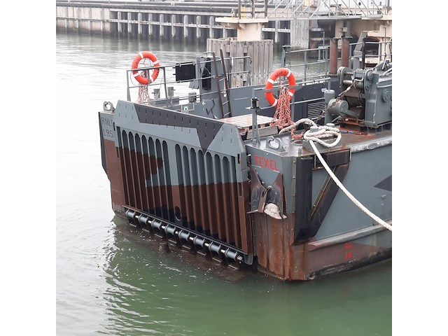 Lcu-landingsvaartuig, scheepswerf visser, 1998 - afbeelding 34 van  74