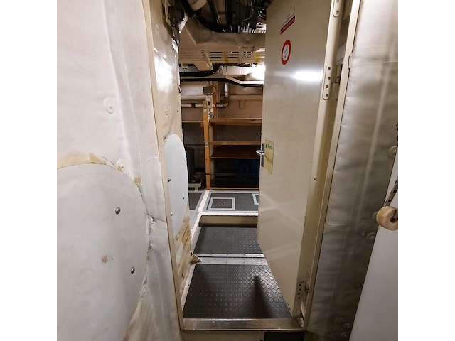 Lcu-landingsvaartuig, scheepswerf visser, 1998 - afbeelding 46 van  74