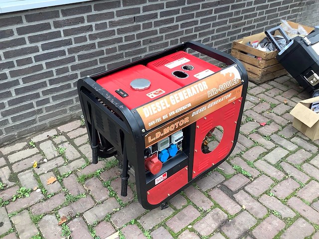 L.d. motor 5000 stroomgenerator - afbeelding 2 van  6