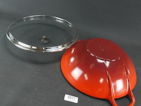 Le creuset geëmailleerde gietijzeren wok met glazen deksel - afbeelding 4 van  5