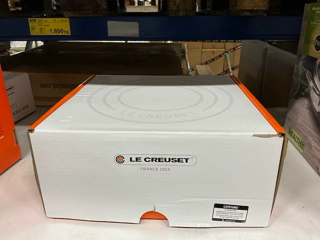Le crueset braadpan rond in geëmailleerd gietijzer 28cm meringue - afbeelding 3 van  5