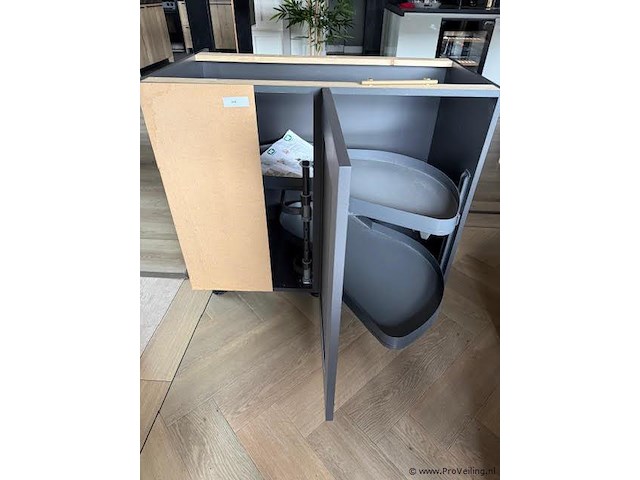 Le-mans hoekkast - afbeelding 2 van  2