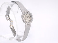 Le monde dameshorloge met diamanten - afbeelding 9 van  13