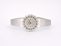 Le monde dameshorloge met diamanten - afbeelding 11 van  13