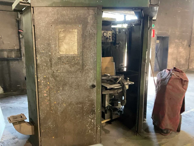 Leampe - 3302 - kernschietmachine - afbeelding 1 van  12