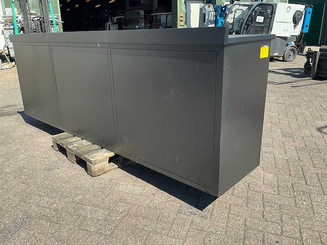 Leaptools 10 ft 15 drawers 2 sidecabinets werkbank - afbeelding 1 van  6