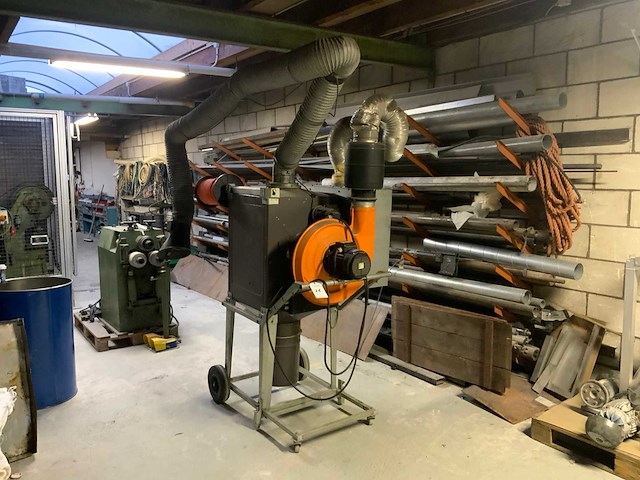 Lebon & visser lasdampafzuiginstallatie - afbeelding 4 van  4