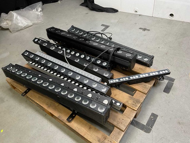 Led bars (9x) - afbeelding 1 van  4