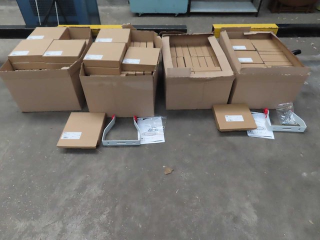 Led beugel lug triton (100x) - afbeelding 1 van  5