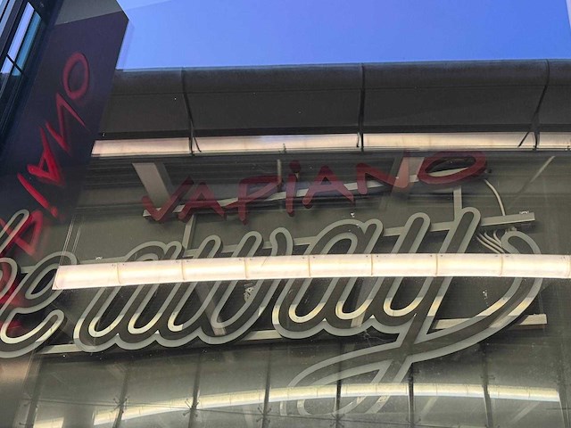 Led bord "vapiano takeaway" - afbeelding 4 van  4