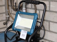 Led bouwlamp lumak pro met 230v, usb en usb-c aansluiting. - afbeelding 2 van  2