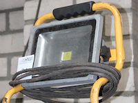 Led bouwlamp wurth. - afbeelding 2 van  2