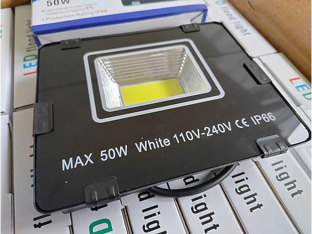 Led floodlicht 50 watt (20x) - afbeelding 2 van  7