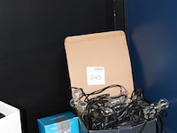 Led lijnverlichting in 2 dozen. - afbeelding 2 van  2