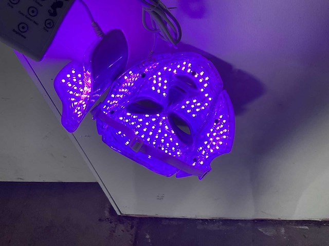 Led masker - afbeelding 12 van  12