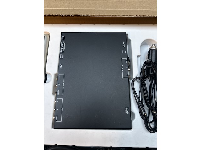 Led monitor en tuner kit lanzar - afbeelding 5 van  10