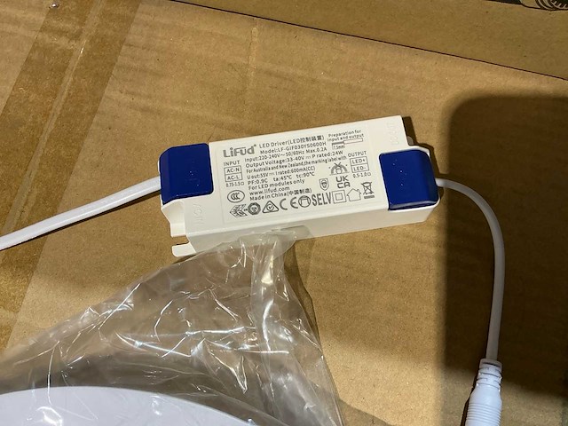 Led paneel light met omvormer 300mm (60x) - afbeelding 2 van  3