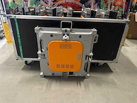 Led panel set, 16 pcs, met flight case p4.8 - afbeelding 3 van  5