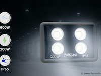 Led schijnwerper 200w – 6500k koud wit – ip65 waterdicht (x4) - afbeelding 1 van  5