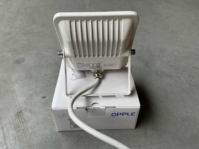 Led schijnwerper 20w (16x) - afbeelding 3 van  4