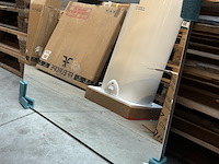 Led spiegel 80x3x60 cm - afbeelding 1 van  4