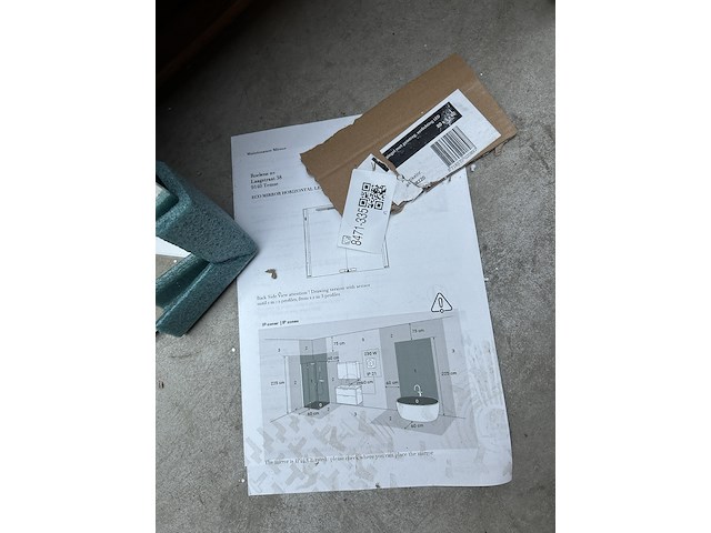 Led spiegel 80x3x60 cm - afbeelding 3 van  4