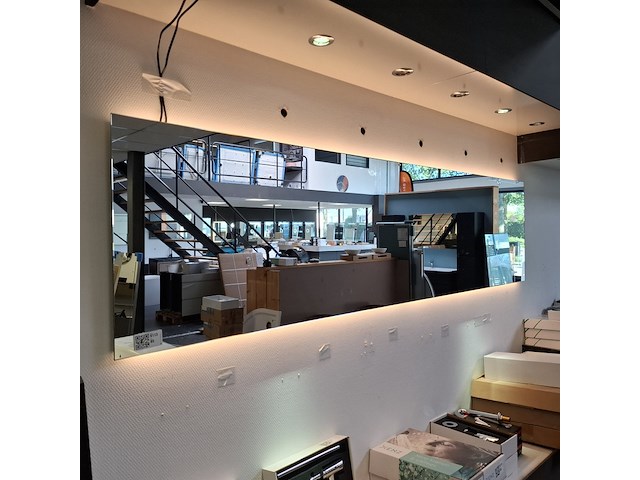 Led spiegel maatwerk, mm - afbeelding 1 van  3