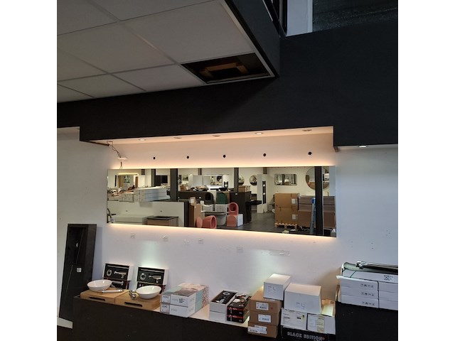 Led spiegel maatwerk, mm - afbeelding 2 van  3