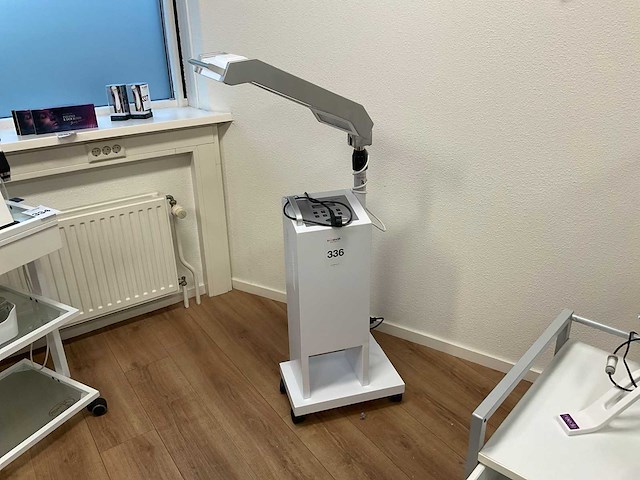 L.e.d spl -5 lichttherapie apparatuur - afbeelding 1 van  5