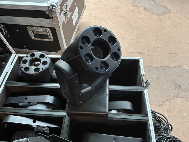 Led spots en movinghead (10x) - afbeelding 4 van  5