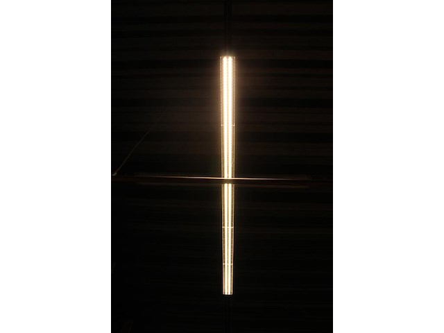 Led tl's aan rails, lengte rails circa 10 m. dient door u zelf gedemonteerd te worden. - afbeelding 4 van  5