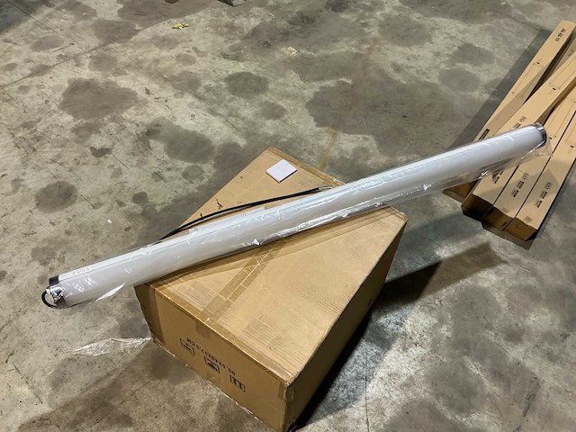 Led tri-proof light 1m50 (5x) - afbeelding 1 van  3