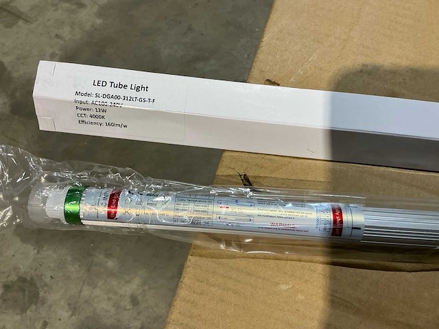 Led tube light 900mm (15x) - afbeelding 2 van  2