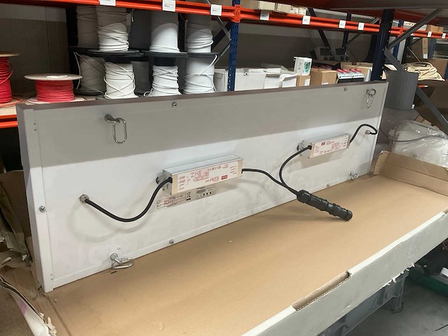 Led verlichtingsarmatuur - afbeelding 3 van  4