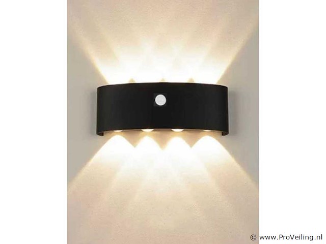 Led wandlamp met sensor – sw-2310-4 – 8w – zwart – ip54 (x8) - afbeelding 2 van  3