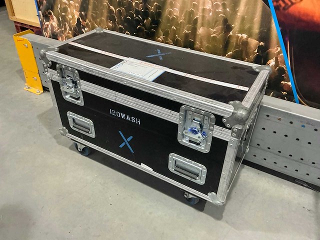 Led wash phantom 120 movinghead - afbeelding 4 van  6