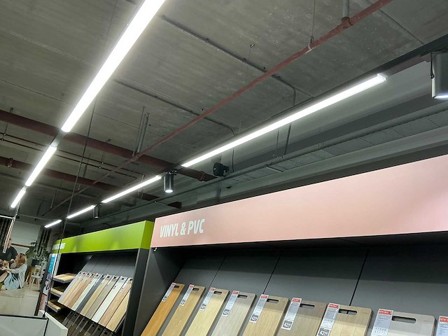 Led winkelverlichting circa 125 meter - afbeelding 7 van  7