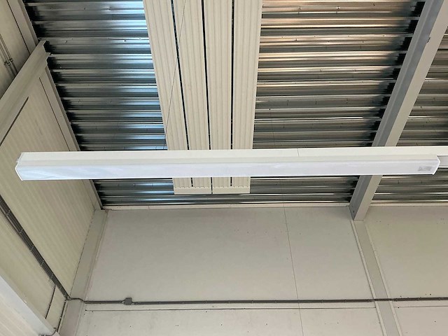 Led winkelverlichting circa 180 meter - afbeelding 4 van  9