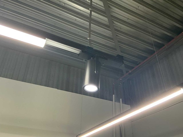 Led winkelverlichting circa 240 meter - afbeelding 3 van  6