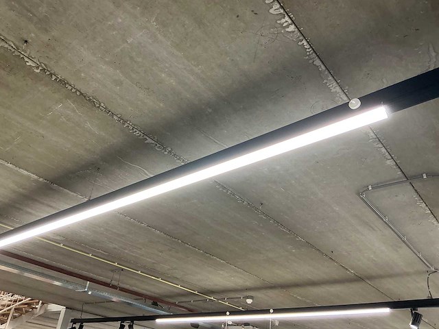 Led winkelverlichting circa 250 meter - afbeelding 3 van  7