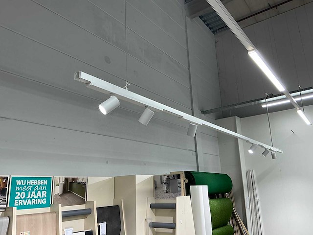 Led winkelverlichting circa 250 meter - afbeelding 4 van  8