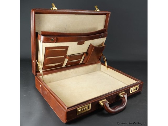 Lederen attachekoffer - afbeelding 3 van  5