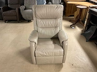 Lederen draaibare relax fauteuil - afbeelding 5 van  10