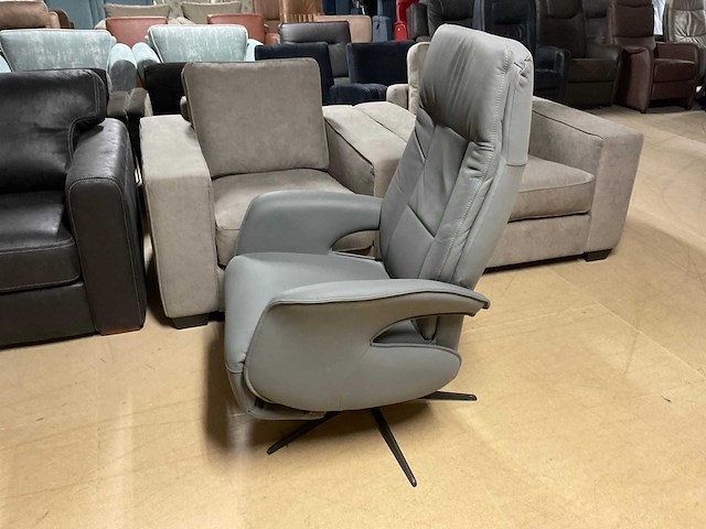 Lederen draaifauteuil - afbeelding 11 van  13
