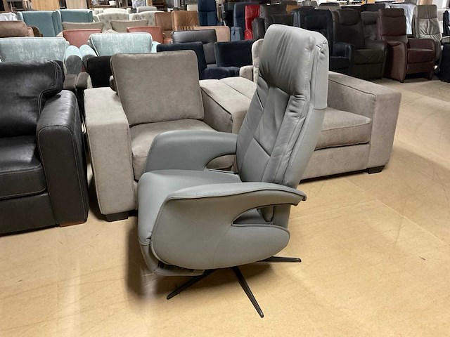 Lederen draaifauteuil - afbeelding 12 van  13