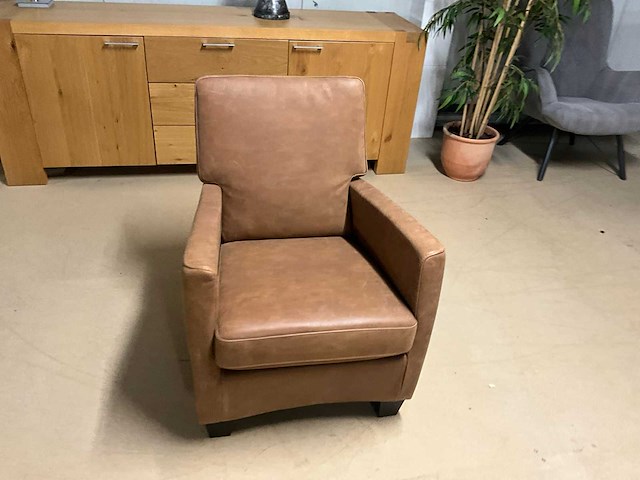 Lederen fauteuil - afbeelding 12 van  13