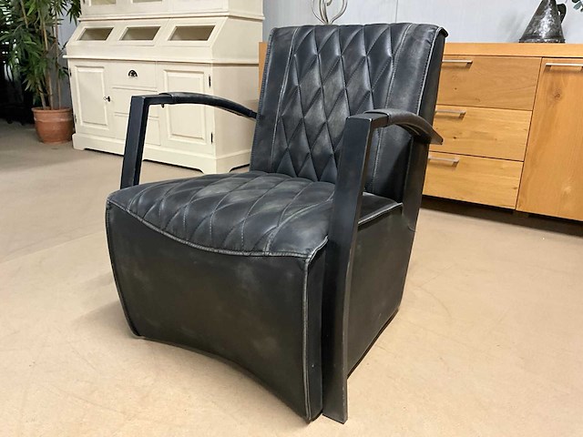 Lederen fauteuil - afbeelding 1 van  19