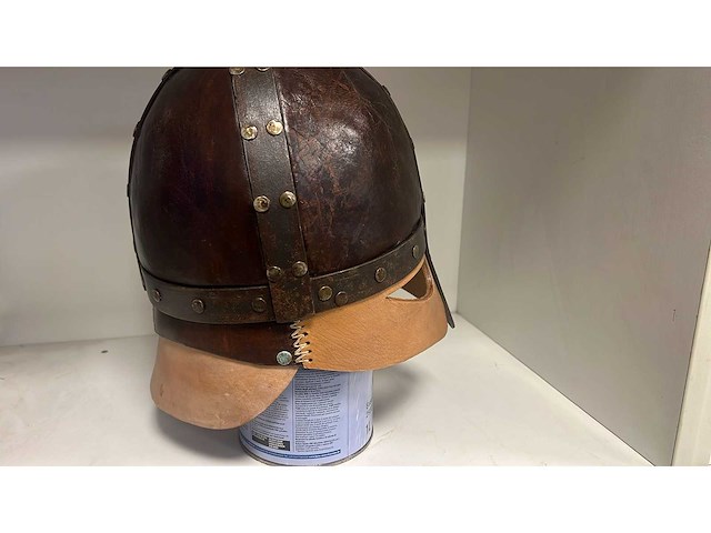 Lederen helm (75x) - afbeelding 7 van  12